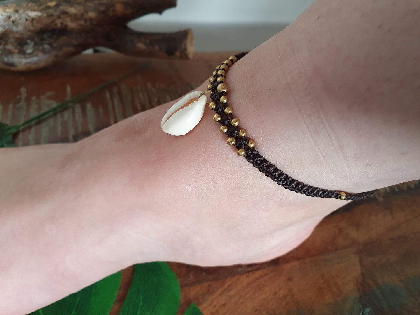 Shell anklet, macrame anklet, boho anklet, beach anklet, sea lover gift, shell jewellery, gold bead anklet, tribal anklet, wanderlust anklet