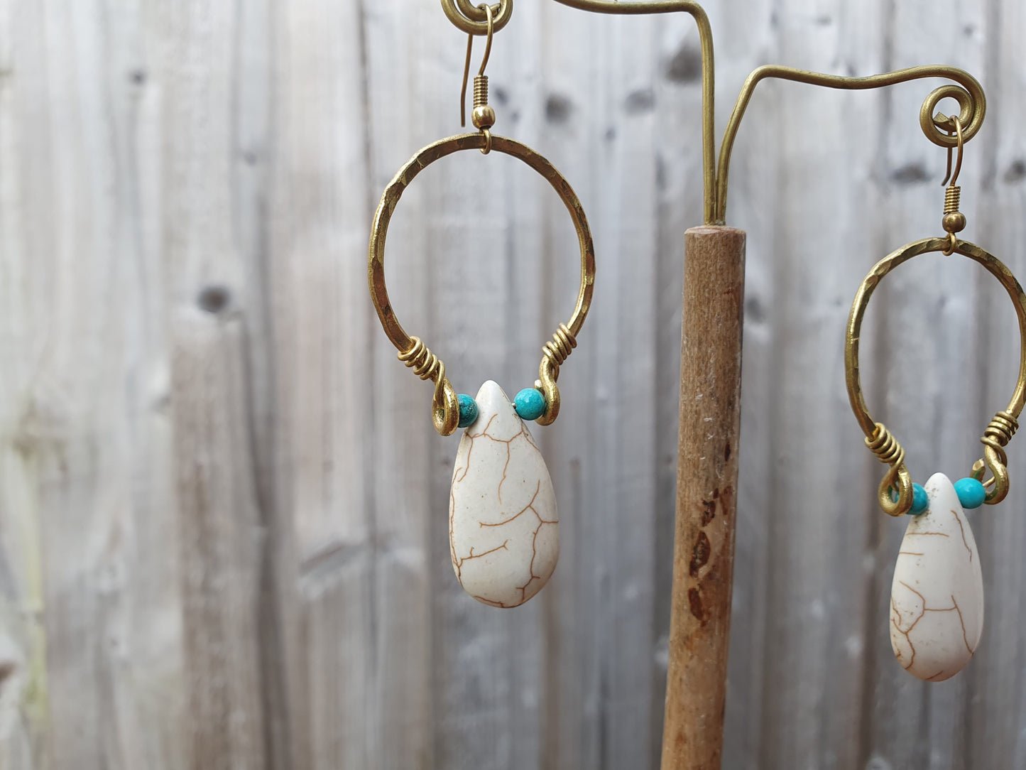 White howlite earrings,white stone earrings,gold hoops,turquoise earrings,bridal earrings,boho earrings,minimalist earrings,white gemstone