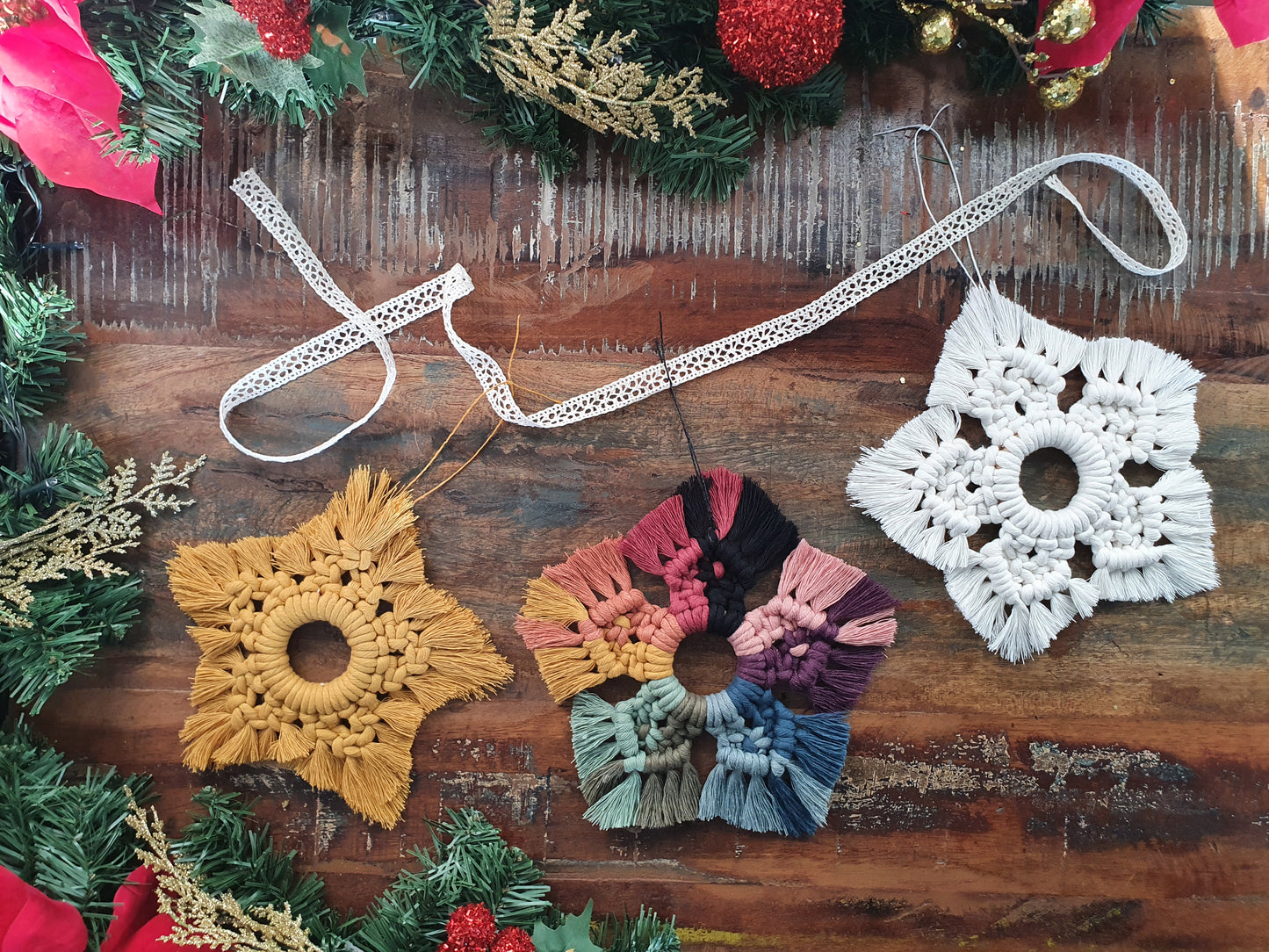 Christmas star hanging bunting macrame rainbow sustainable eco gift colourful ornament decor bauble festive yuletide xmas fibre art