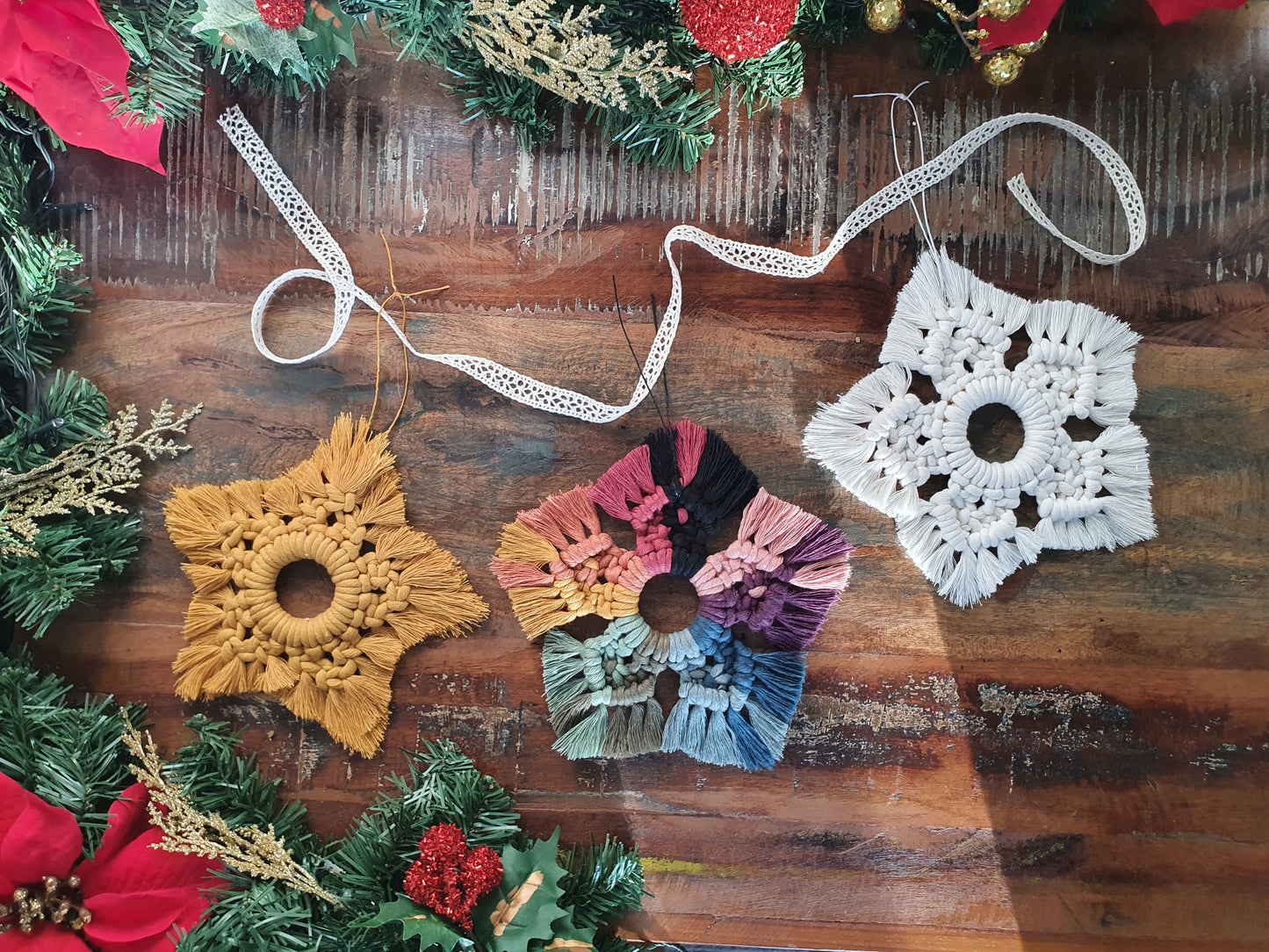 Christmas star hanging bunting macrame rainbow sustainable eco gift colourful ornament decor bauble festive yuletide xmas fibre art