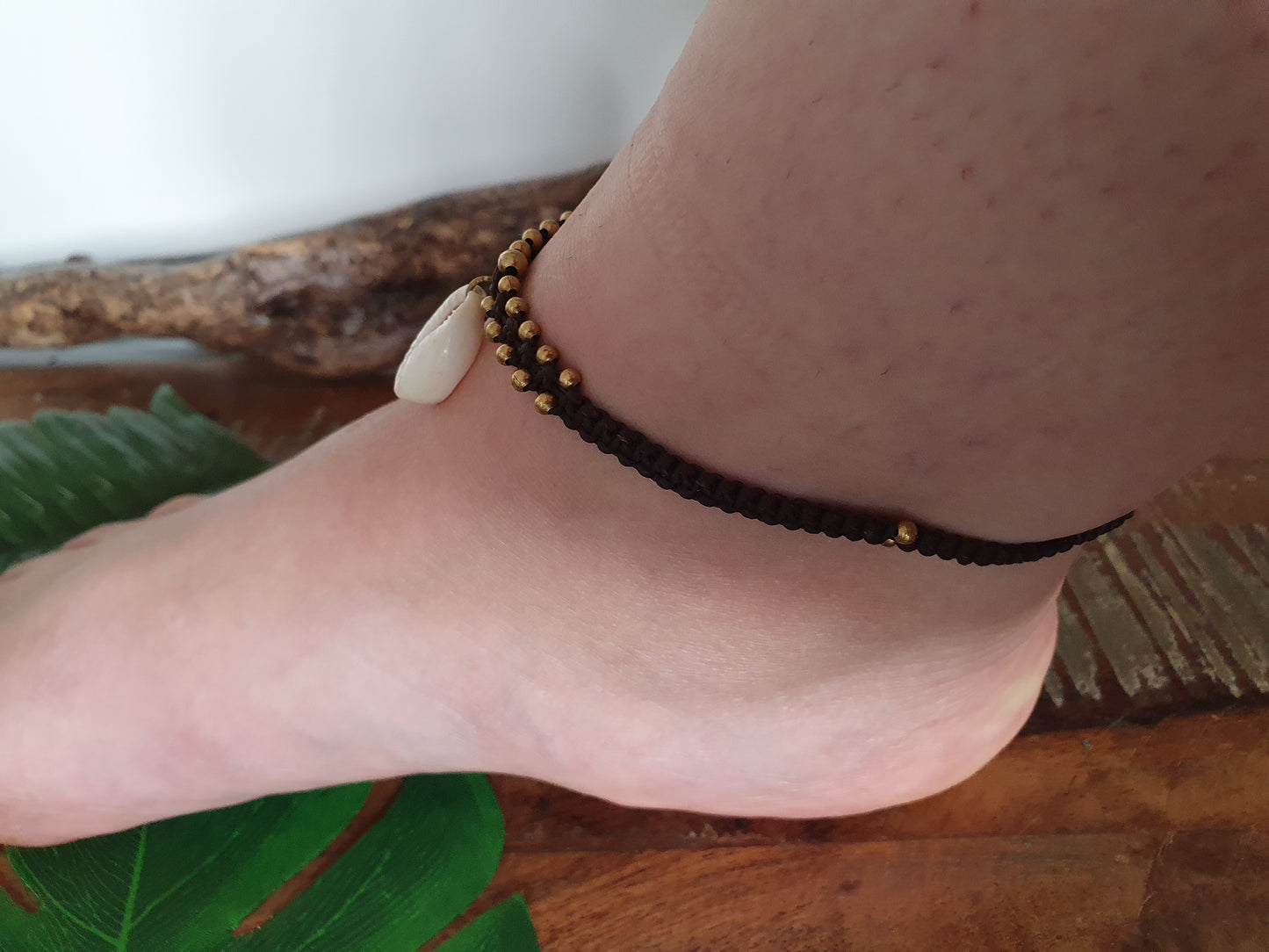 Shell anklet, macrame anklet, boho anklet, beach anklet, sea lover gift, shell jewellery, gold bead anklet, tribal anklet, wanderlust anklet