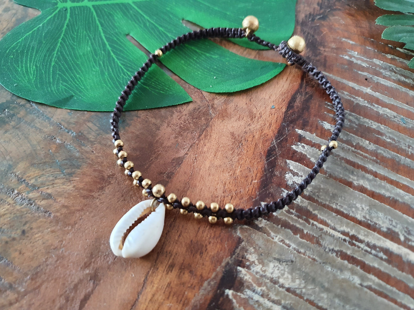 Shell anklet, macrame anklet, boho anklet, beach anklet, sea lover gift, shell jewellery, gold bead anklet, tribal anklet, wanderlust anklet