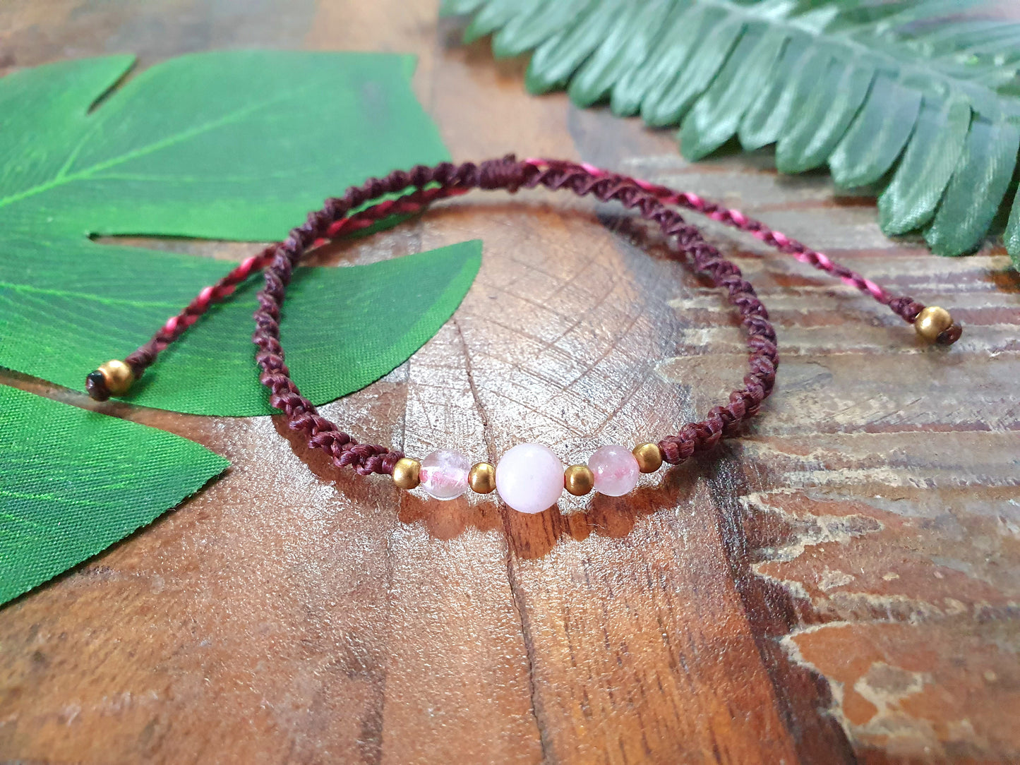 Rose quartz crystal bracelet, pink crystal red bracelet, red macrame bracelet, boho gift for girl woman mother, crystals for love positivity