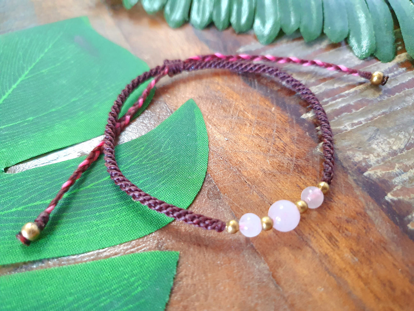 Rose quartz crystal bracelet, pink crystal red bracelet, red macrame bracelet, boho gift for girl woman mother, crystals for love positivity