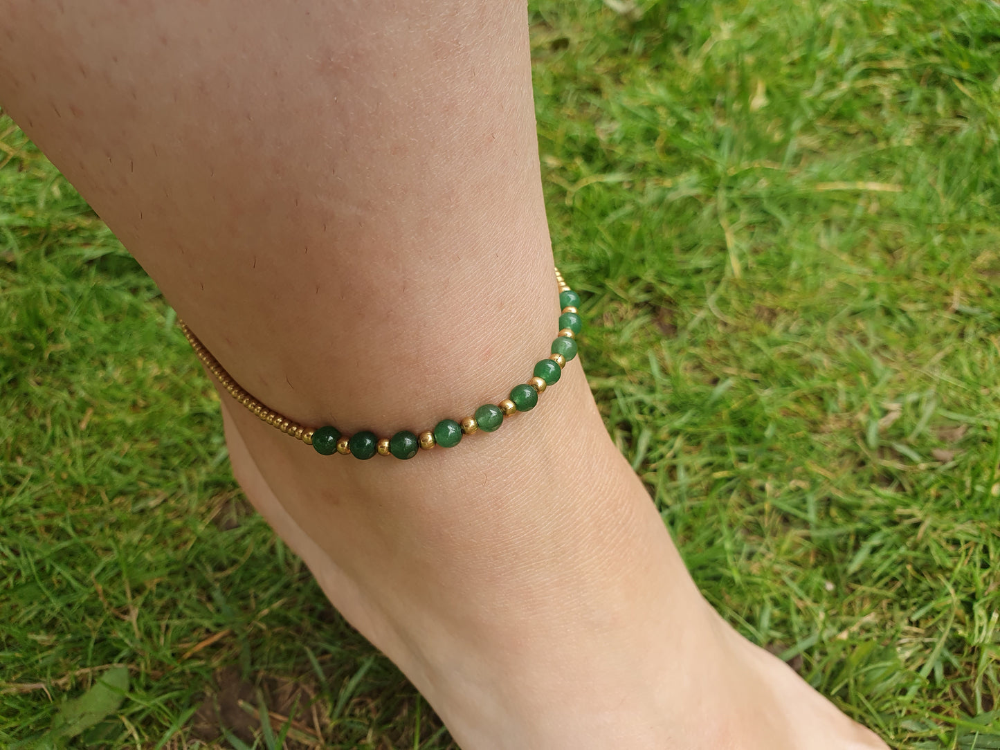 Jade stone anklet,green anklet,gold bead anklet,green gemstone anklet,gold stone anklet,gold bead anklet,thai anklet,boho anklet,beach jewel